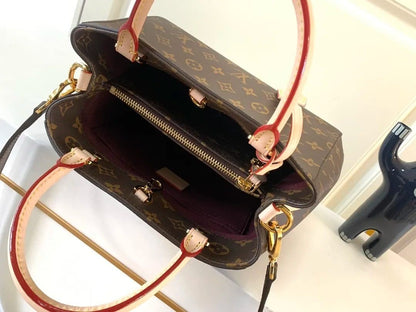 Louis Vuitton Montaigne BB M41055