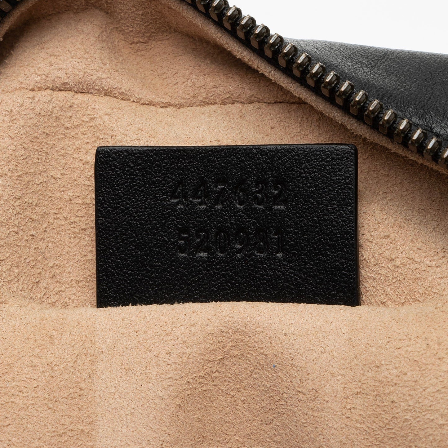 Gucci Matelasse Leather GG Marmont Small Shoulder Bag (SHF-8WEwIl)